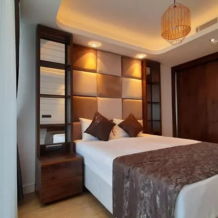 Comfortable Home With Shared Pools Near Beach And City Center In Alanya